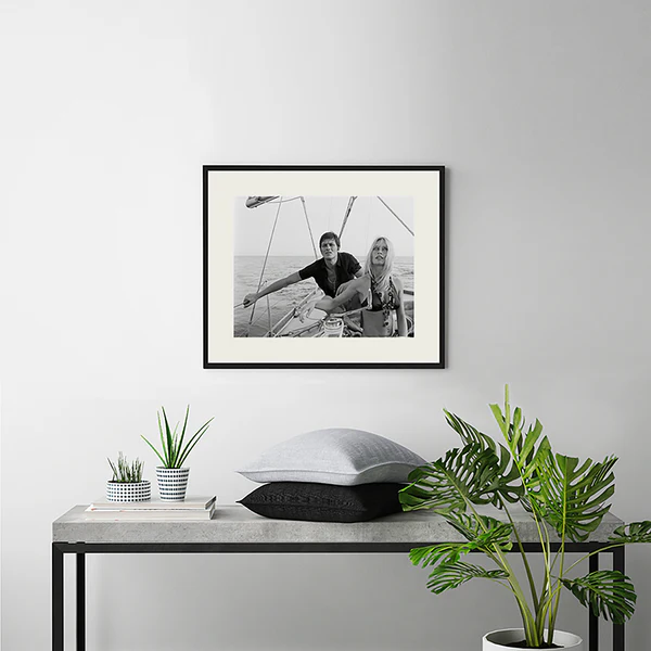 Bild Alain Delon and Brigitte Bardot - Buche massiv / Plexiglas - 62 x 52 cm - Image 2